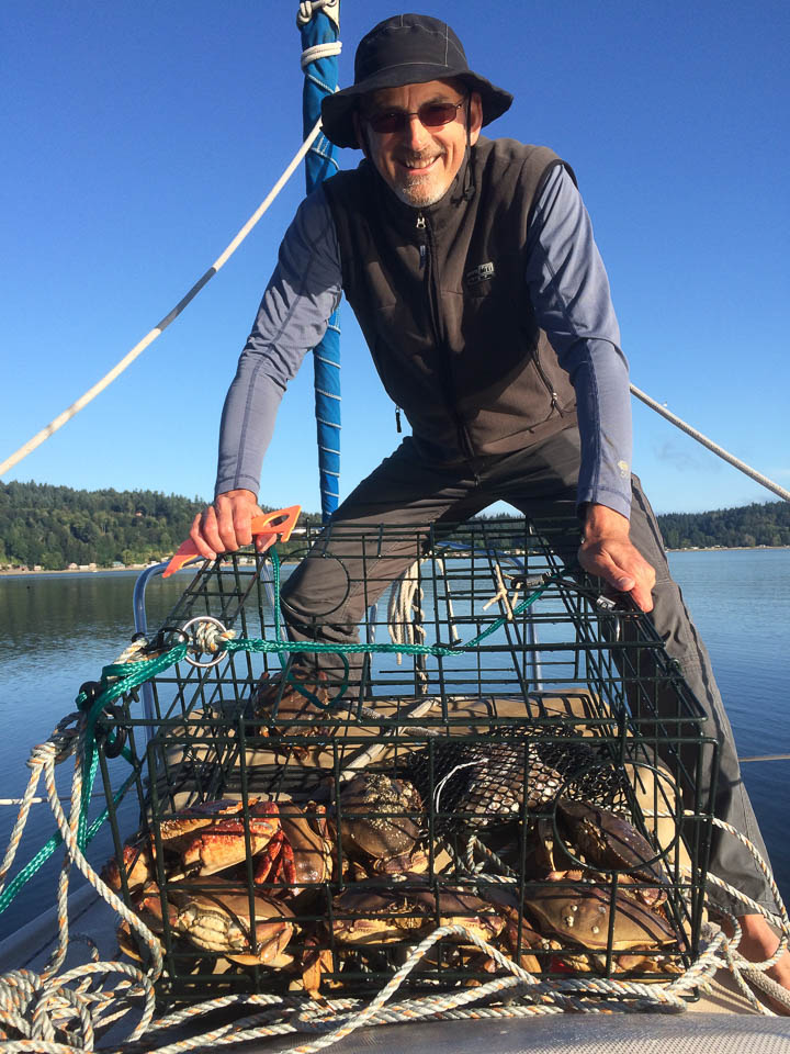 Crabbing off Vashon Island Marlow FIVE0